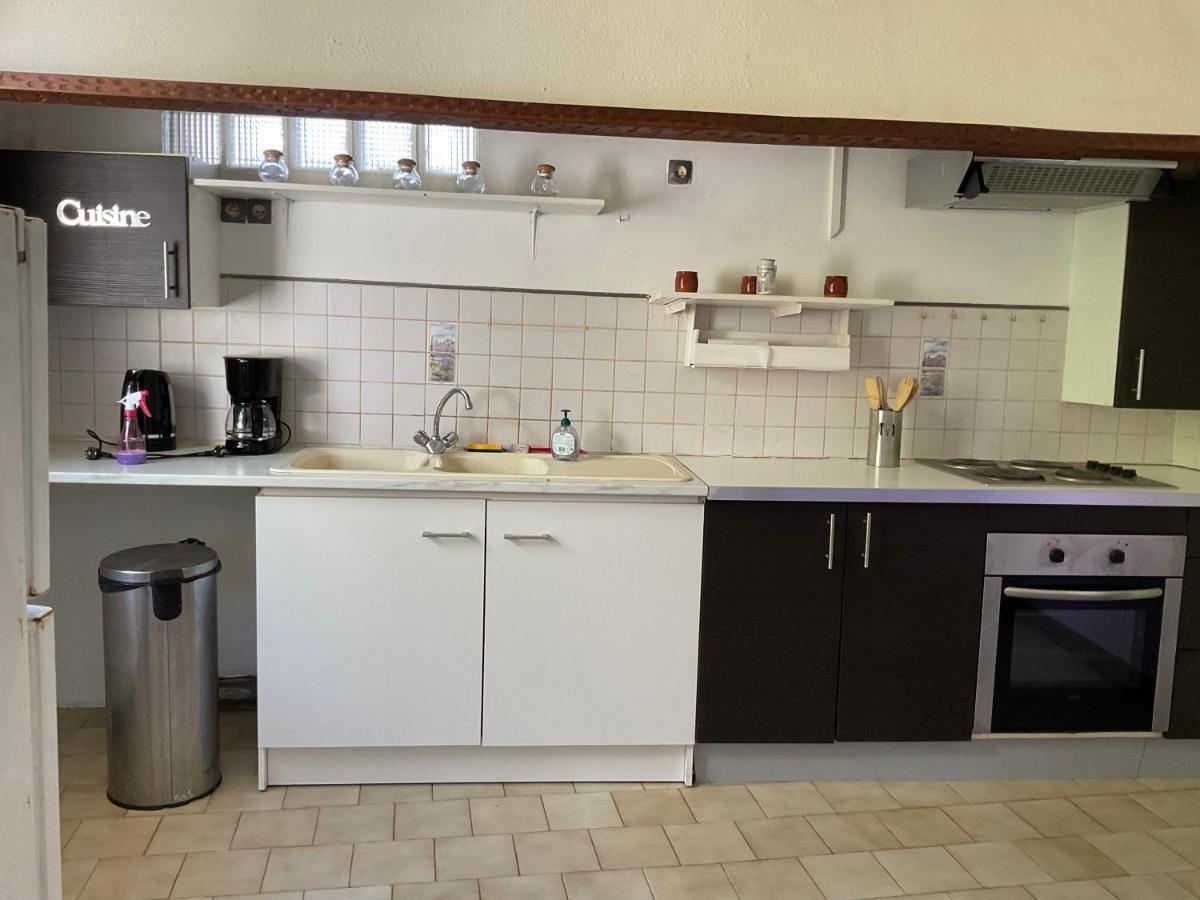 Chambres, Table D'Hotes Et Gites Les Mesanges Saint-Jean-de-Sauves Zewnętrze zdjęcie